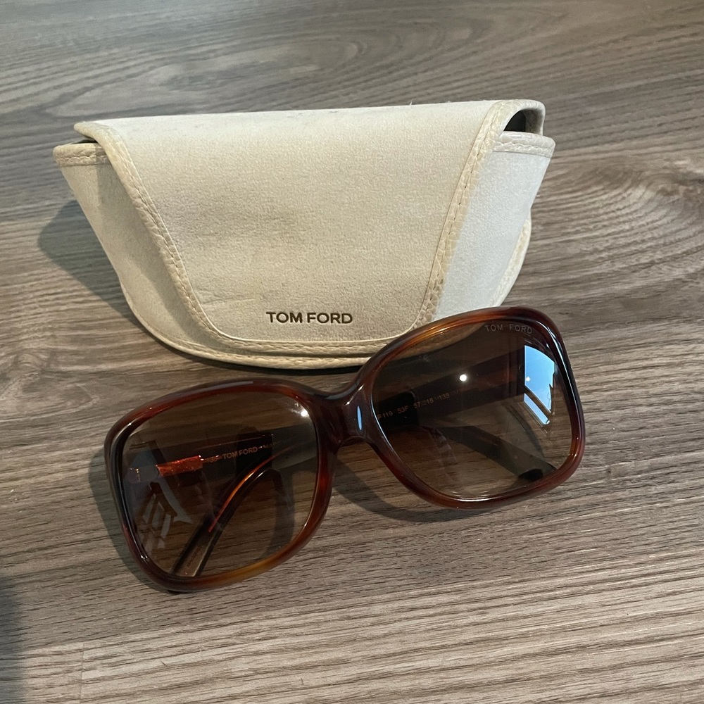 Tom Ford | Sunglasses with Case